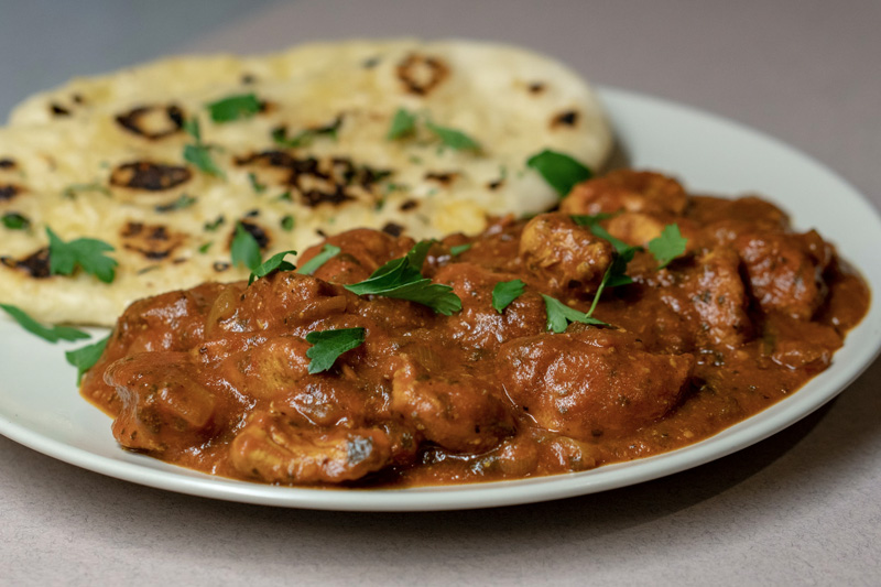 Chicken Korma: Curry House Style